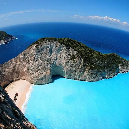 Loukas Family Апартаменты