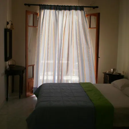 Апартаменты Loukas Family